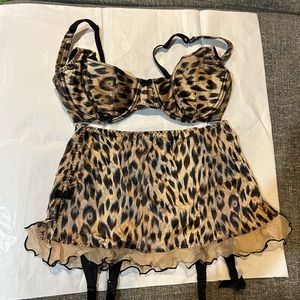 Beautiful Victoria Secrets Lingerie Set!